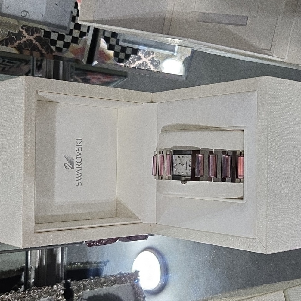 SWAROVSKI Watch - Picture 2 of 11